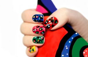 Geometric Nail Designs